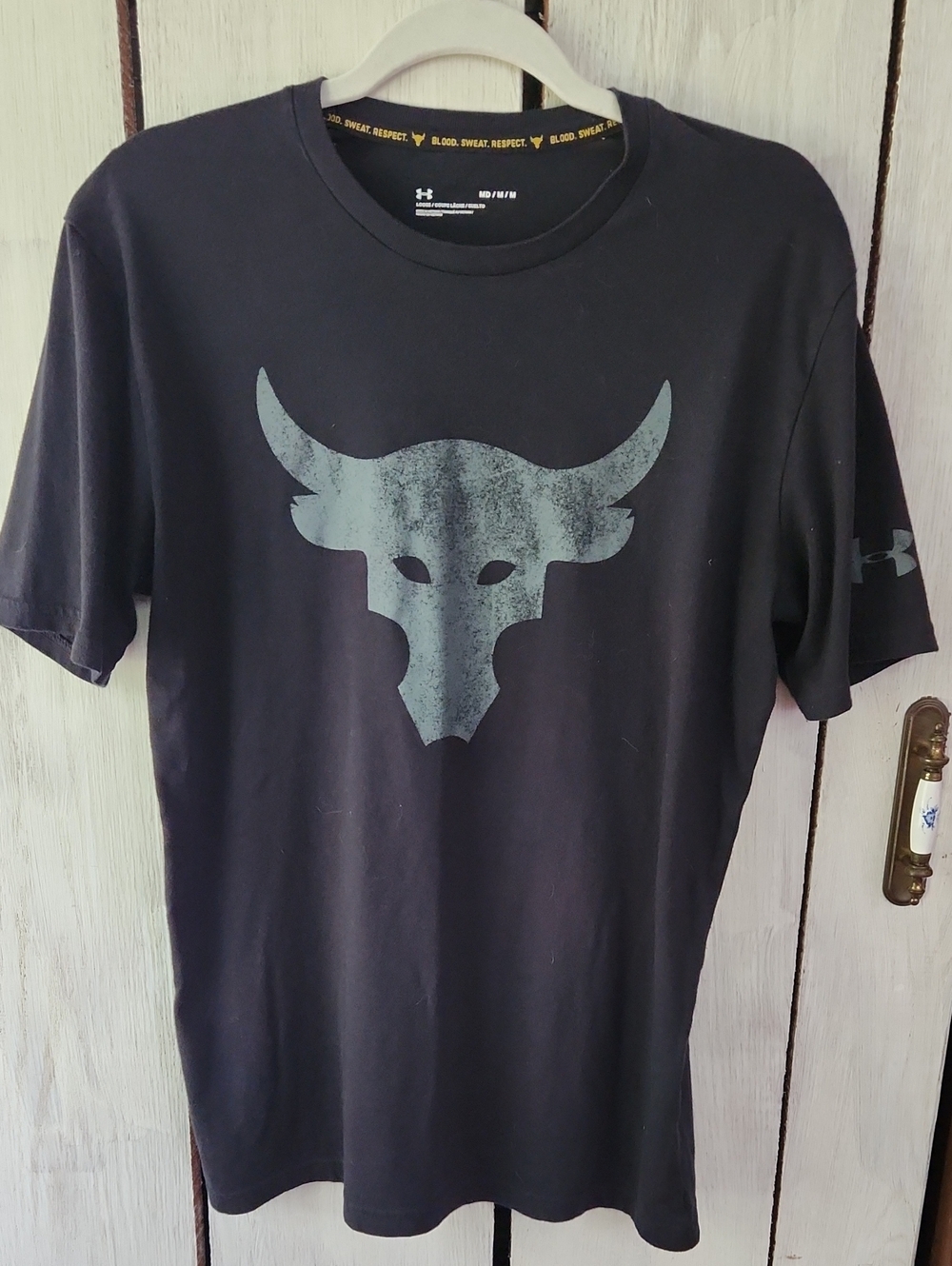 Under Armour Project Rock Brahma Bull Loose Fit Men's T-Shirt Size Medium